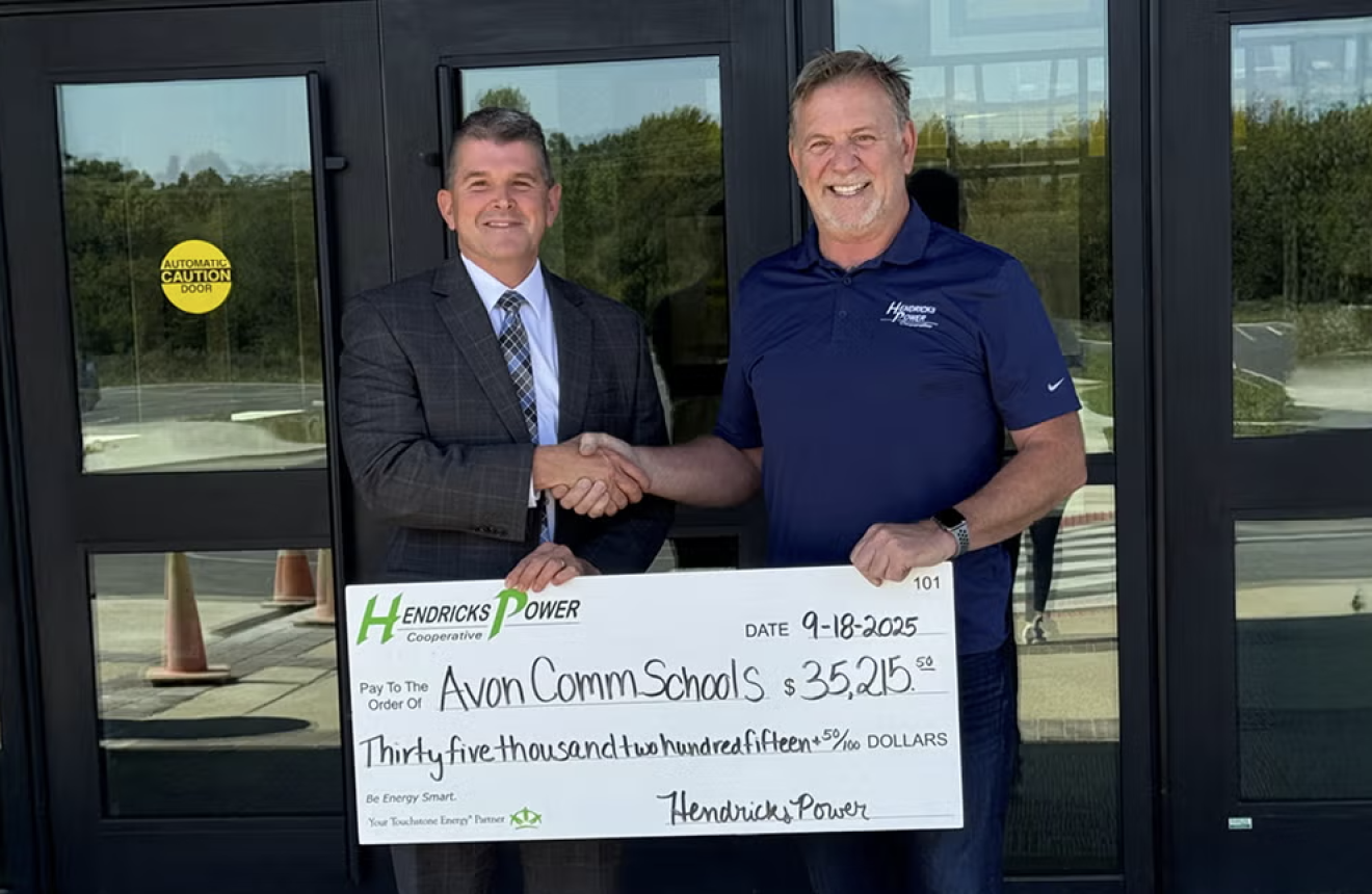 Avon Middle School West Receives Energy Efficiency Rebates from Hendricks Power Cooperative