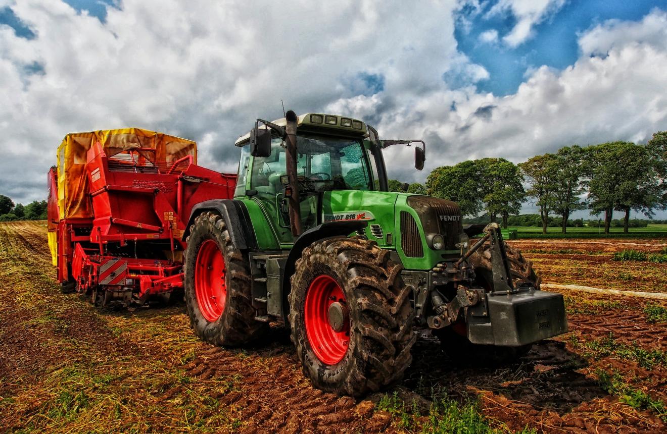 Tractor Grain Mixer Rural Farm
