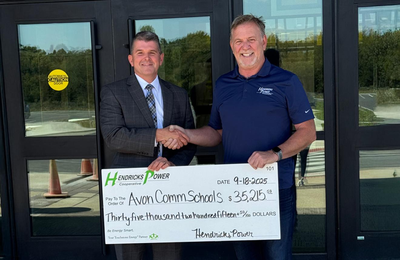 Avon Middle School West Receives Energy Efficiency Rebates from Hendricks Power Cooperative